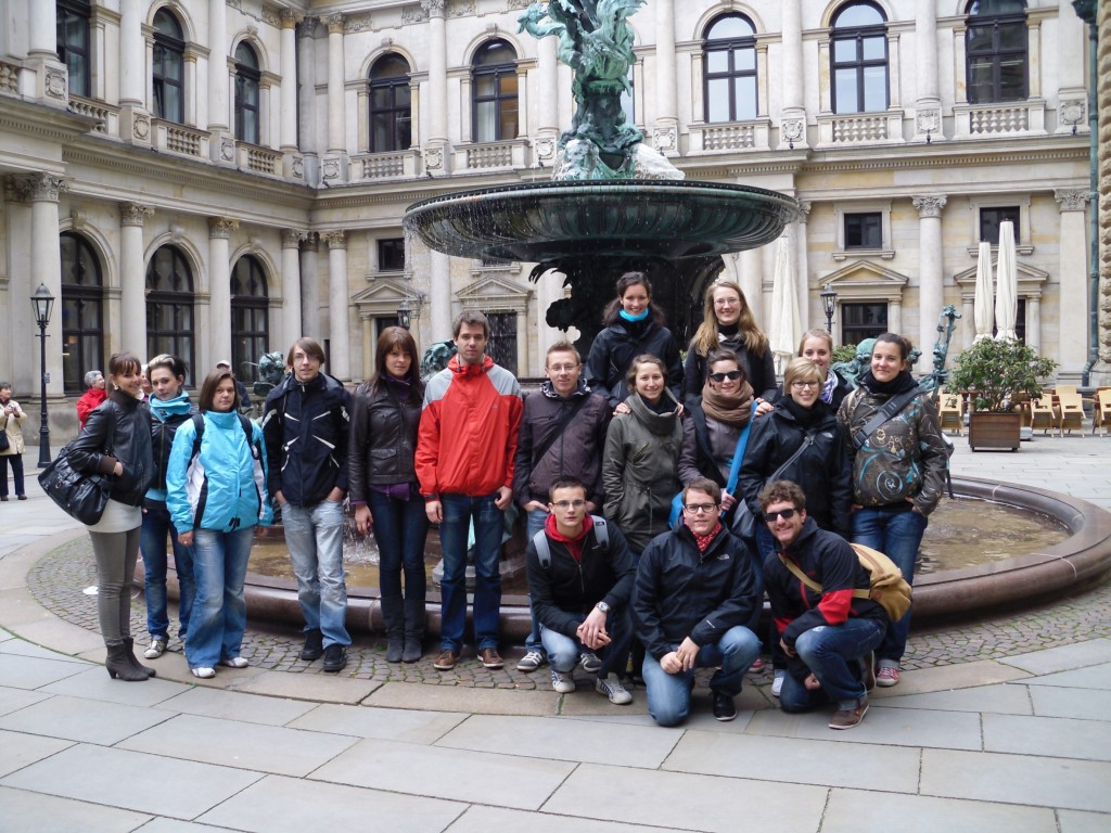 Stadtführung Kontorhäuser - Rathaus-Innenhof